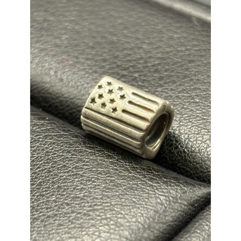 Chamilia Sterling Silver U.S. Flag Charm 925 E29